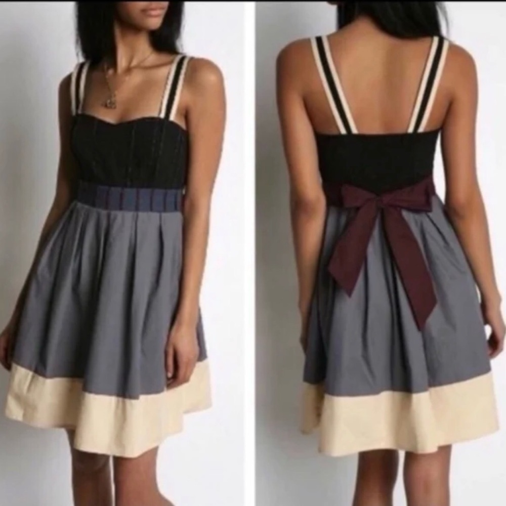 Urban outfitters silence  + noise woman’s block dress size large